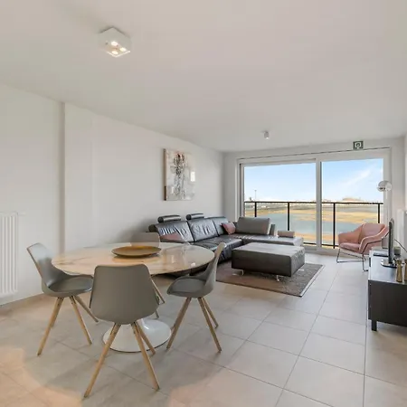 Ontspannen Aan Zee App Met Frontaal Zeezicht - 4p Knokke-Heist